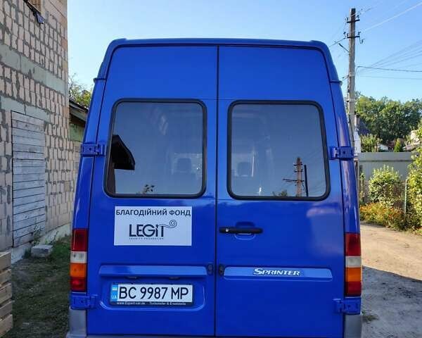 Синій Мерседес Sprinter, об'ємом двигуна 2.9 л та пробігом 399 тис. км за 15000 $, фото 1 на Automoto.ua