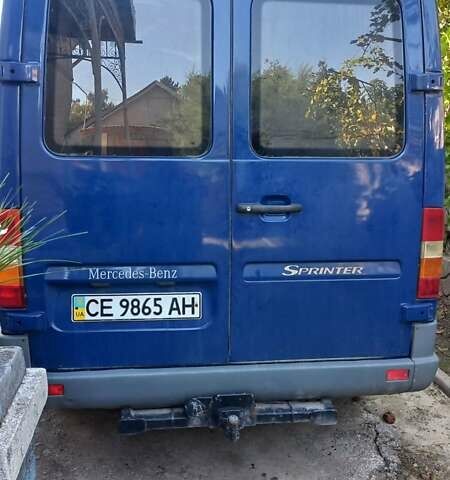 Синій Мерседес Sprinter, об'ємом двигуна 0 л та пробігом 345 тис. км за 6900 $, фото 12 на Automoto.ua
