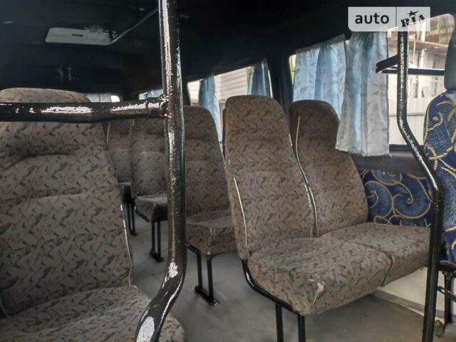 Синій Мерседес Sprinter, об'ємом двигуна 2.29 л та пробігом 850 тис. км за 3600 $, фото 5 на Automoto.ua