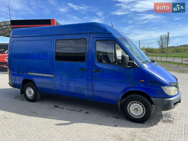 Синий Мерседес Sprinter, объемом двигателя 2.15 л и пробегом 470 тыс. км за 5800 $, фото 3 на Automoto.ua