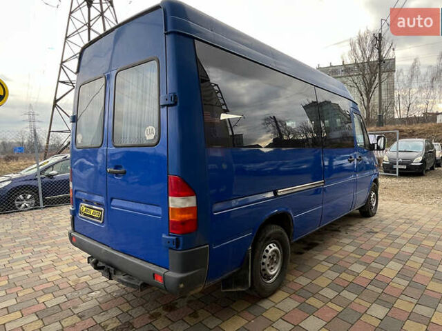 Синий Мерседес Sprinter, объемом двигателя 2.69 л и пробегом 620 тыс. км за 9700 $, фото 6 на Automoto.ua