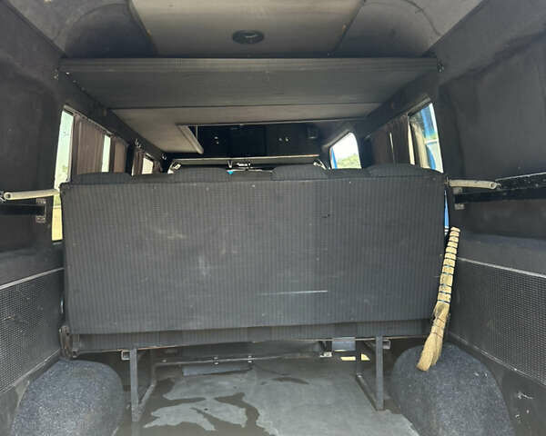 Синий Мерседес Sprinter, объемом двигателя 2.69 л и пробегом 7 тыс. км за 9100 $, фото 13 на Automoto.ua