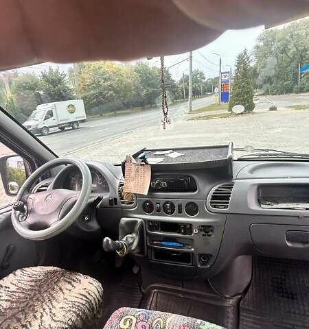Синий Мерседес Sprinter, объемом двигателя 2.2 л и пробегом 713 тыс. км за 6100 $, фото 7 на Automoto.ua