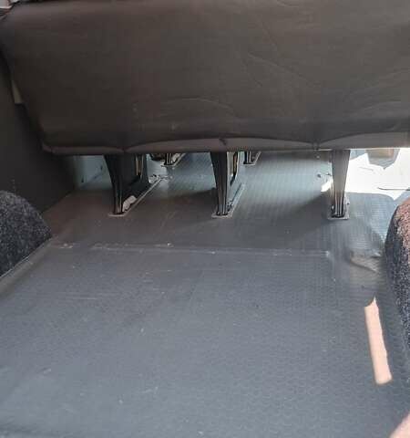 Синий Мерседес Sprinter, объемом двигателя 2.1 л и пробегом 260 тыс. км за 10500 $, фото 8 на Automoto.ua