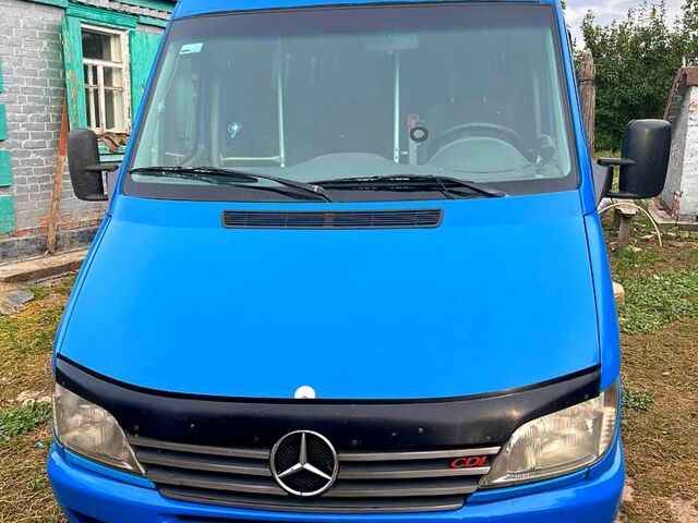 Синій Мерседес Sprinter, об'ємом двигуна 2.2 л та пробігом 0 тис. км за 7000 $, фото 5 на Automoto.ua