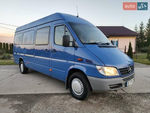 Синий Мерседес Sprinter, объемом двигателя 2.7 л и пробегом 260 тыс. км за 8200 $, фото 6 на Automoto.ua