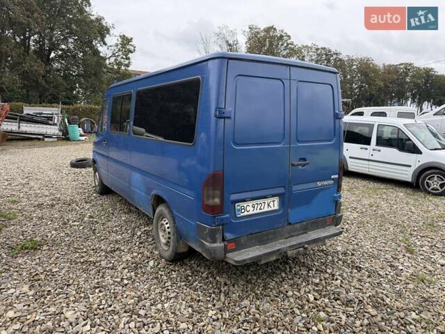 Синий Мерседес Sprinter, объемом двигателя 2.1 л и пробегом 350 тыс. км за 4800 $, фото 4 на Automoto.ua