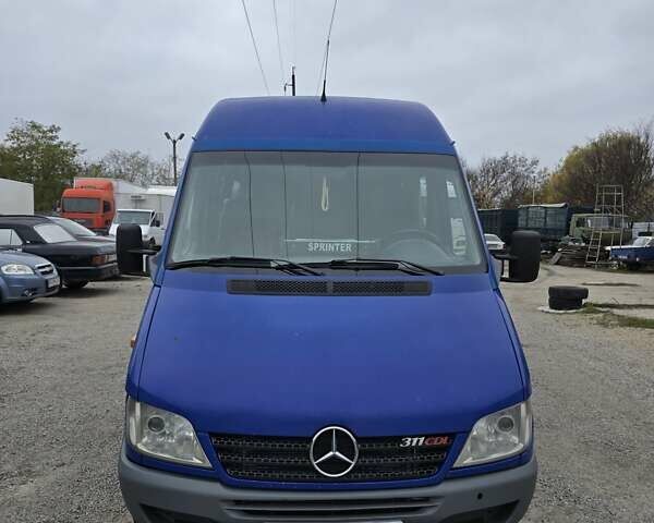 Синій Мерседес Sprinter, об'ємом двигуна 0 л та пробігом 390 тис. км за 7500 $, фото 5 на Automoto.ua