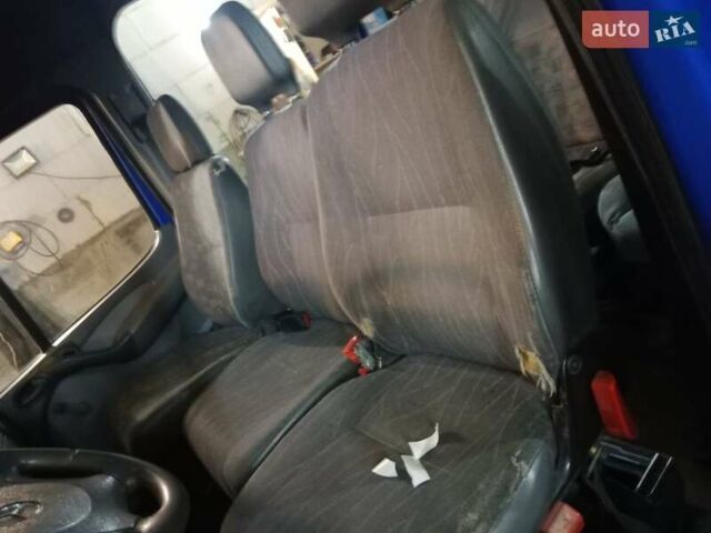 Синий Мерседес Sprinter, объемом двигателя 2.2 л и пробегом 650 тыс. км за 10500 $, фото 11 на Automoto.ua