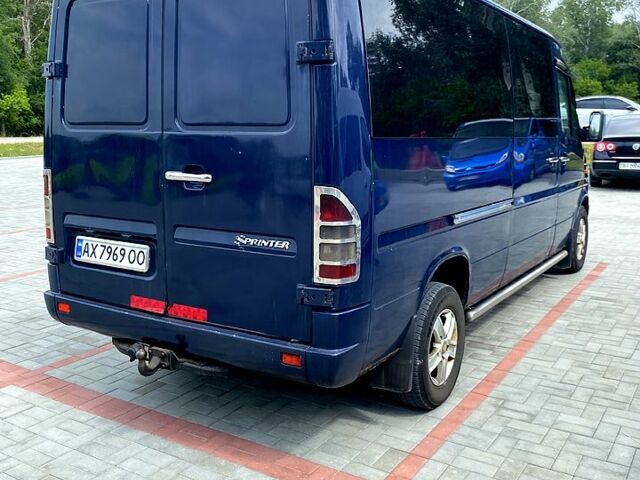 Мерседес Sprinter 2004 у Кегичевке на Automoto.ua Синій Мерседес Sprinter, об'ємом двигуна 2.7 л та пробігом 234 тис. км за 8500 $, фото 3 на Automoto.ua
