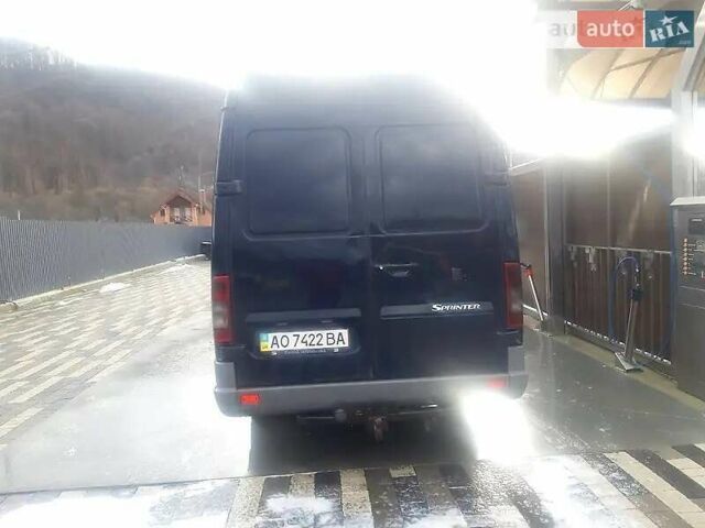 Синій Мерседес Sprinter, об'ємом двигуна 0 л та пробігом 250 тис. км за 8100 $, фото 5 на Automoto.ua