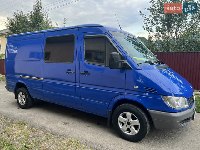 Синий Мерседес Sprinter, объемом двигателя 2.7 л и пробегом 430 тыс. км за 9300 $, фото 29 на Automoto.ua