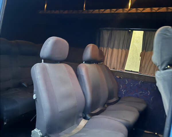 Синий Мерседес Sprinter, объемом двигателя 2.1 л и пробегом 300 тыс. км за 5300 $, фото 23 на Automoto.ua