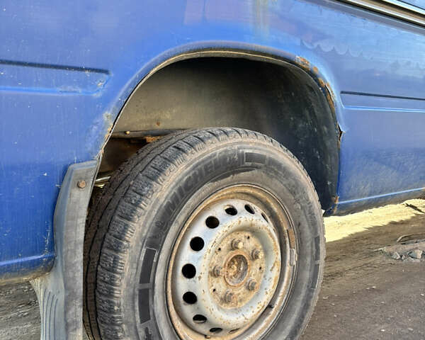 Синій Мерседес Sprinter, об'ємом двигуна 2.2 л та пробігом 447 тис. км за 4500 $, фото 17 на Automoto.ua