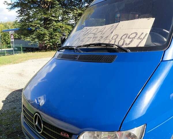 Синій Мерседес Sprinter, об'ємом двигуна 2.69 л та пробігом 170 тис. км за 10900 $, фото 6 на Automoto.ua
