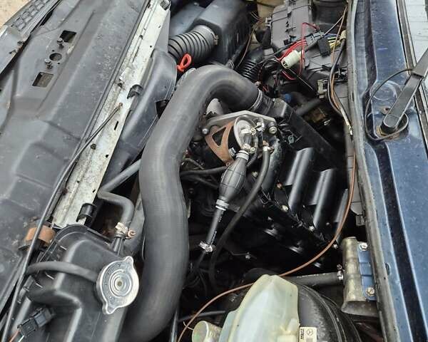 Синий Мерседес Sprinter, объемом двигателя 2.2 л и пробегом 300 тыс. км за 6500 $, фото 11 на Automoto.ua