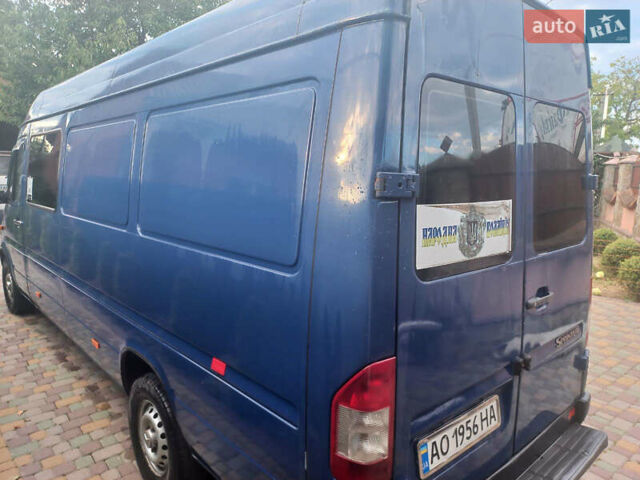Синий Мерседес Sprinter, объемом двигателя 2.69 л и пробегом 799 тыс. км за 10100 $, фото 6 на Automoto.ua