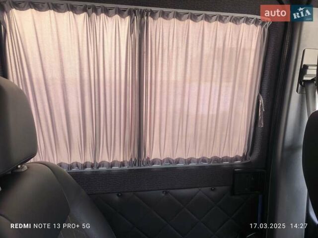 Синий Мерседес Sprinter, объемом двигателя 2.69 л и пробегом 360 тыс. км за 10500 $, фото 17 на Automoto.ua