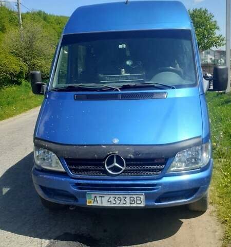 Синій Мерседес Sprinter, об'ємом двигуна 2.1 л та пробігом 480 тис. км за 8000 $, фото 10 на Automoto.ua