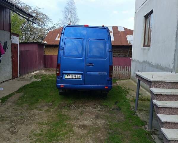 Синій Мерседес Sprinter, об'ємом двигуна 2.1 л та пробігом 480 тис. км за 8000 $, фото 1 на Automoto.ua