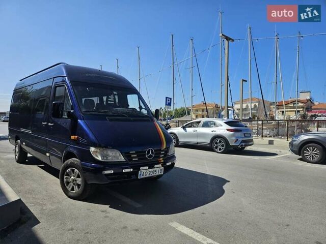 Синий Мерседес Sprinter, объемом двигателя 2.2 л и пробегом 890 тыс. км за 8800 $, фото 17 на Automoto.ua