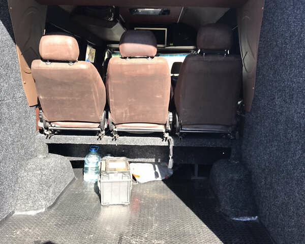 Синий Мерседес Sprinter, объемом двигателя 0 л и пробегом 780 тыс. км за 7000 $, фото 11 на Automoto.ua