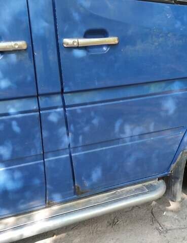 Синій Мерседес Sprinter, об'ємом двигуна 2.2 л та пробігом 500 тис. км за 9000 $, фото 13 на Automoto.ua