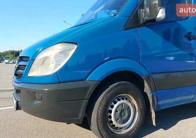 Синій Мерседес Sprinter, об'ємом двигуна 2.87 л та пробігом 538 тис. км за 15600 $, фото 13 на Automoto.ua
