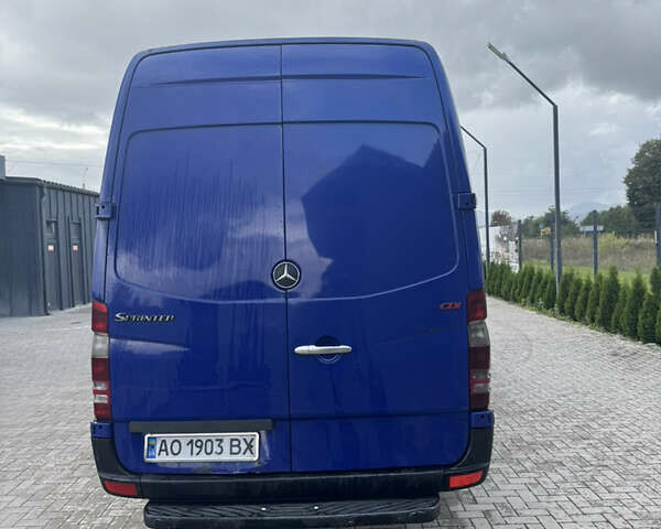 Синий Мерседес Sprinter, объемом двигателя 2.1 л и пробегом 582 тыс. км за 13500 $, фото 8 на Automoto.ua