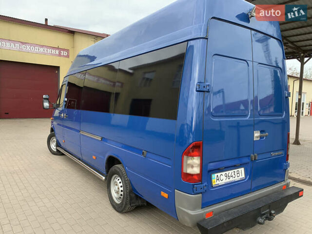 Синий Мерседес Sprinter, объемом двигателя 2.69 л и пробегом 320 тыс. км за 14500 $, фото 15 на Automoto.ua