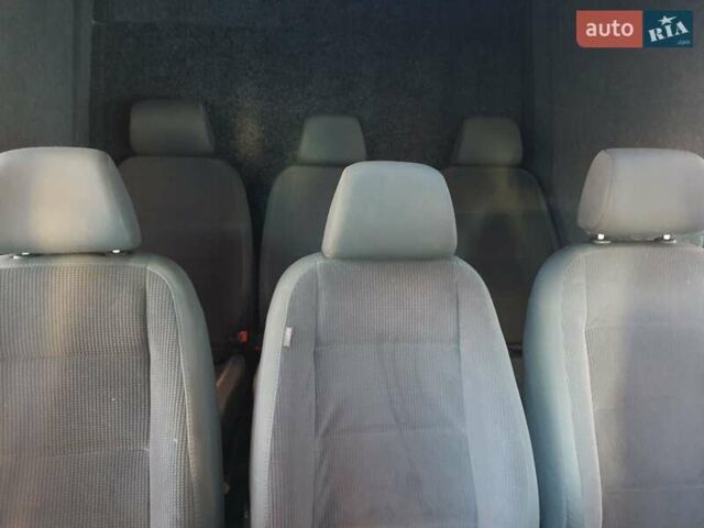 Синий Мерседес Sprinter, объемом двигателя 2.15 л и пробегом 827 тыс. км за 11700 $, фото 29 на Automoto.ua