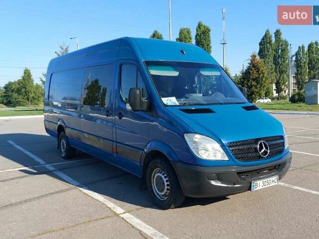 Синій Мерседес Sprinter, об'ємом двигуна 2.87 л та пробігом 538 тис. км за 15600 $, фото 2 на Automoto.ua