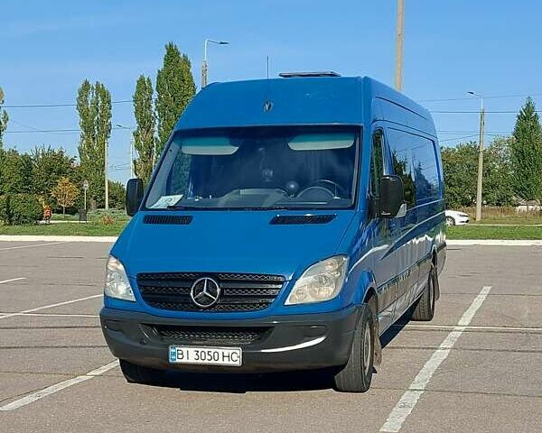 Синій Мерседес Sprinter, об'ємом двигуна 2.87 л та пробігом 538 тис. км за 15600 $, фото 4 на Automoto.ua