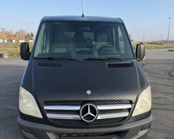 Синий Мерседес Sprinter, объемом двигателя 2.15 л и пробегом 306 тыс. км за 11500 $, фото 15 на Automoto.ua
