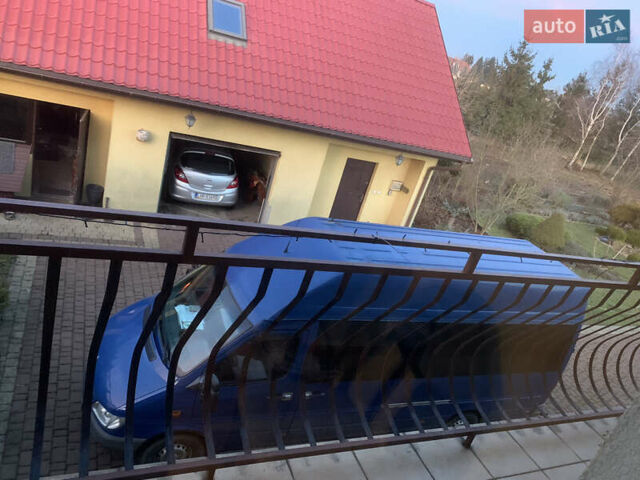 Синий Мерседес Sprinter, объемом двигателя 2.69 л и пробегом 320 тыс. км за 14000 $, фото 7 на Automoto.ua