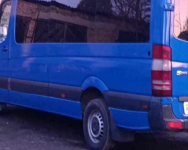 Синий Мерседес Sprinter, объемом двигателя 2.2 л и пробегом 120 тыс. км за 12300 $, фото 7 на Automoto.ua