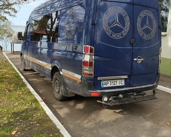 Синій Мерседес Sprinter, об'ємом двигуна 2.1 л та пробігом 750 тис. км за 12500 $, фото 1 на Automoto.ua