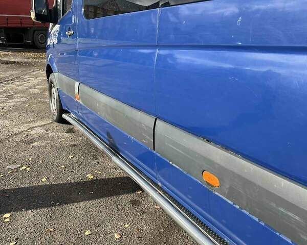 Синій Мерседес Sprinter, об'ємом двигуна 2.2 л та пробігом 377 тис. км за 11000 $, фото 10 на Automoto.ua