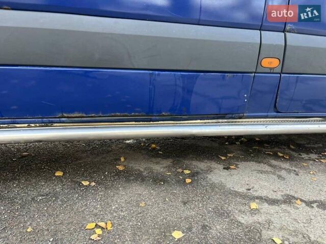 Синій Мерседес Sprinter, об'ємом двигуна 2.2 л та пробігом 377 тис. км за 11000 $, фото 11 на Automoto.ua