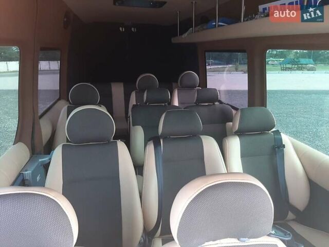 Синій Мерседес Sprinter, об'ємом двигуна 0 л та пробігом 290 тис. км за 14000 $, фото 2 на Automoto.ua