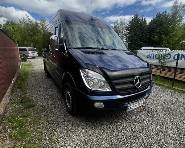 Синій Мерседес Sprinter, об'ємом двигуна 2.15 л та пробігом 410 тис. км за 13000 $, фото 11 на Automoto.ua