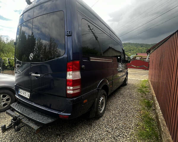 Синій Мерседес Sprinter, об'ємом двигуна 2.15 л та пробігом 410 тис. км за 13000 $, фото 10 на Automoto.ua