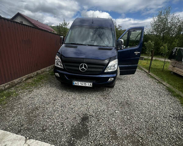 Синій Мерседес Sprinter, об'ємом двигуна 2.15 л та пробігом 410 тис. км за 13000 $, фото 13 на Automoto.ua
