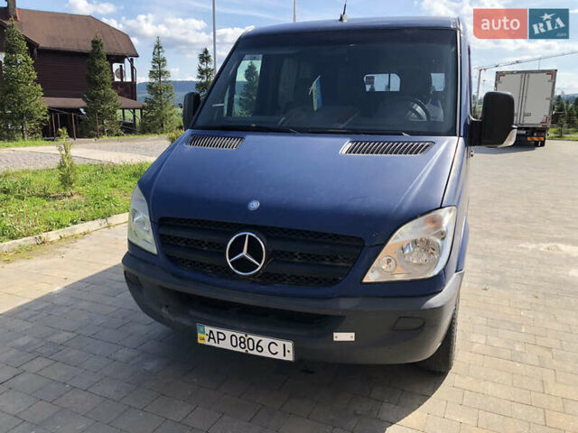 Синій Мерседес Sprinter, об'ємом двигуна 2.1 л та пробігом 189 тис. км за 11500 $, фото 2 на Automoto.ua