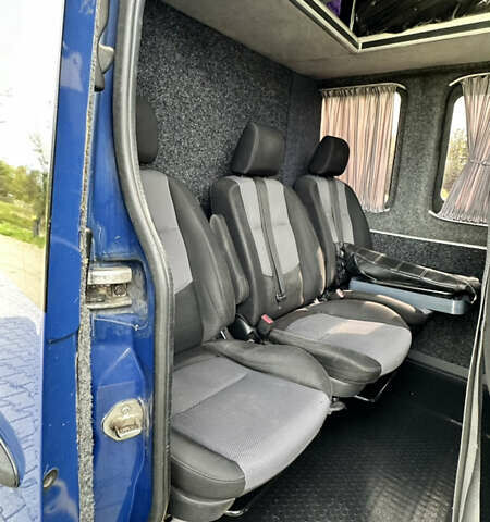 Синій Мерседес Sprinter, об'ємом двигуна 2.15 л та пробігом 368 тис. км за 11700 $, фото 30 на Automoto.ua