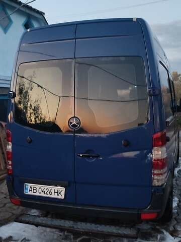 Синий Мерседес Sprinter, объемом двигателя 0 л и пробегом 530 тыс. км за 10000 $, фото 19 на Automoto.ua