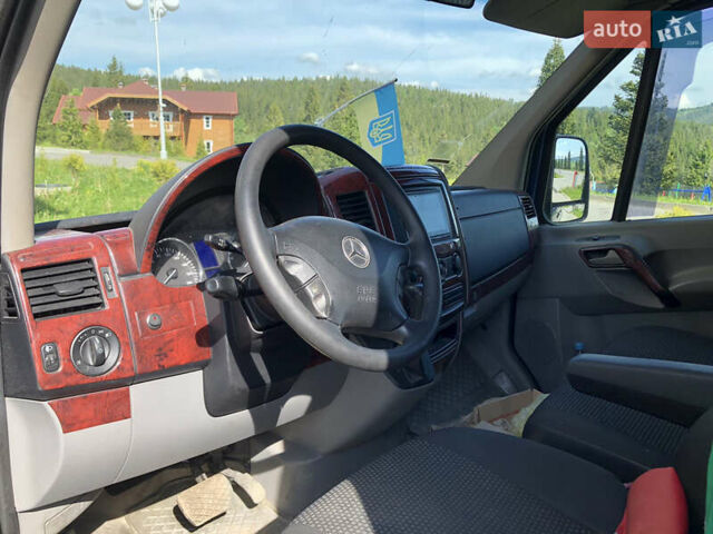 Синій Мерседес Sprinter, об'ємом двигуна 2.1 л та пробігом 189 тис. км за 11500 $, фото 7 на Automoto.ua