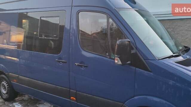 Синий Мерседес Sprinter, объемом двигателя 0 л и пробегом 530 тыс. км за 10000 $, фото 14 на Automoto.ua
