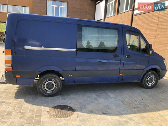 Синій Мерседес Sprinter, об'ємом двигуна 2.1 л та пробігом 189 тис. км за 11500 $, фото 3 на Automoto.ua
