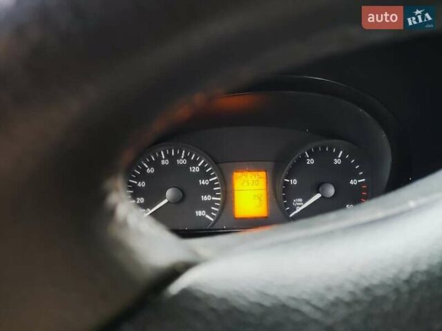 Синій Мерседес Sprinter, об'ємом двигуна 2.14 л та пробігом 625 тис. км за 12300 $, фото 8 на Automoto.ua